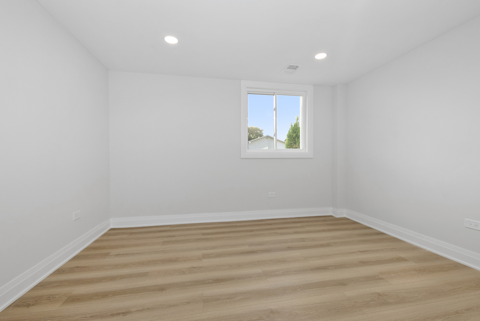 5927 Sherman Drive, Woodridge, IL 60517