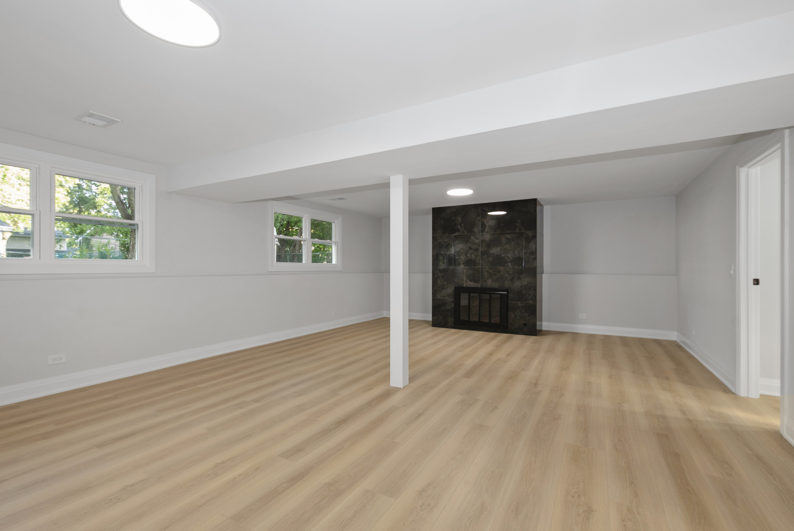 5927 Sherman Drive, Woodridge, IL 60517