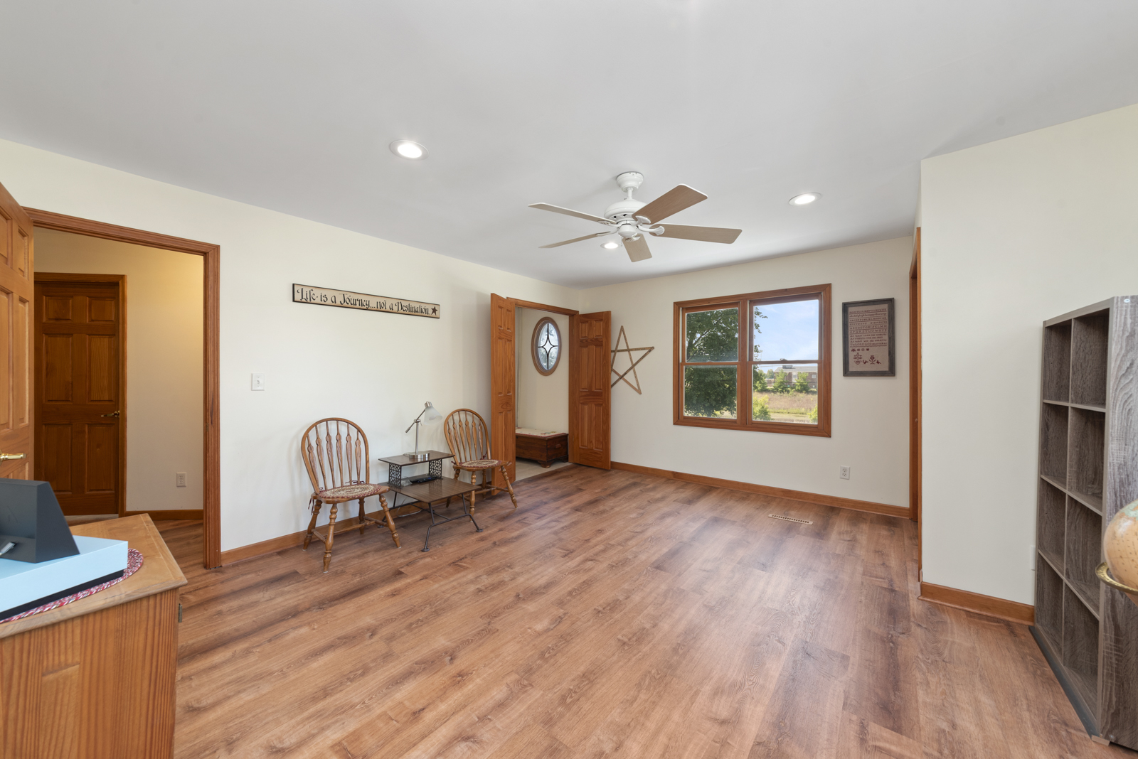 4S069 Barclay Road, Naperville, IL 60563