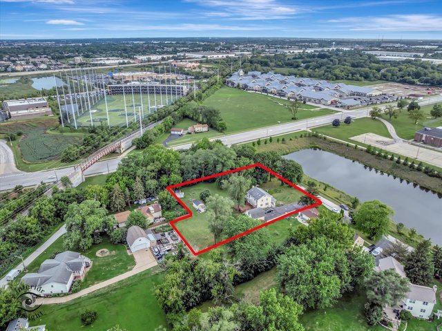 4S069 Barclay Road, Naperville, IL 60563