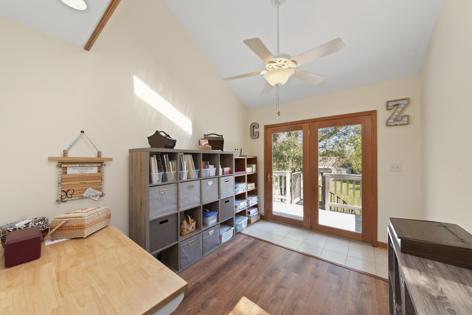 4S069 Barclay Road, Naperville, IL 60563