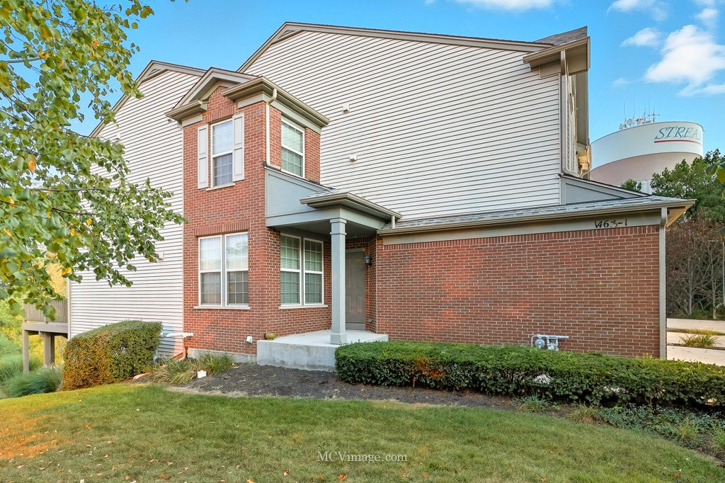 1463 Yellowstone Drive, Streamwood, IL 60107
