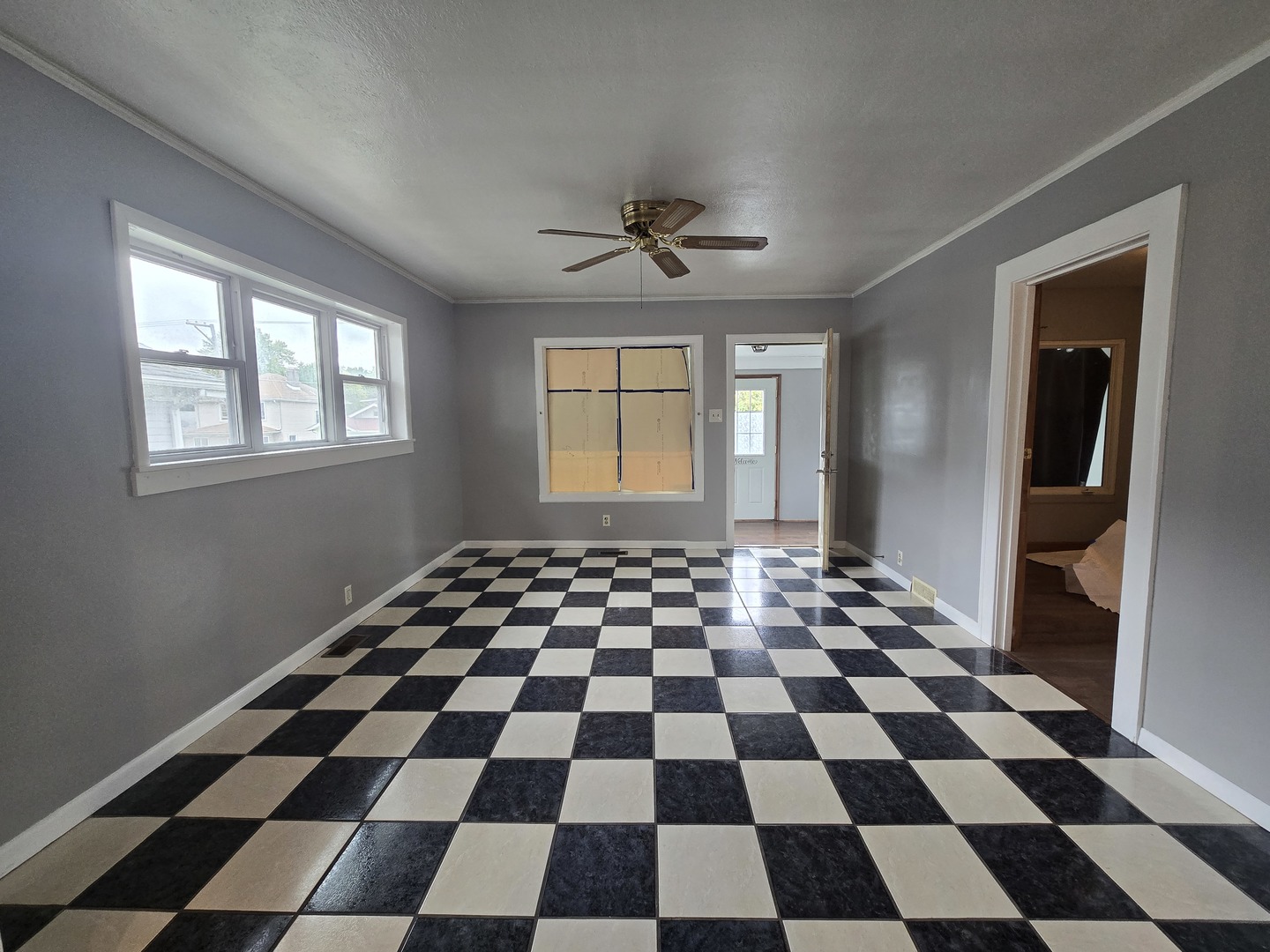509 N Butrick Street, Waukegan, IL 60085