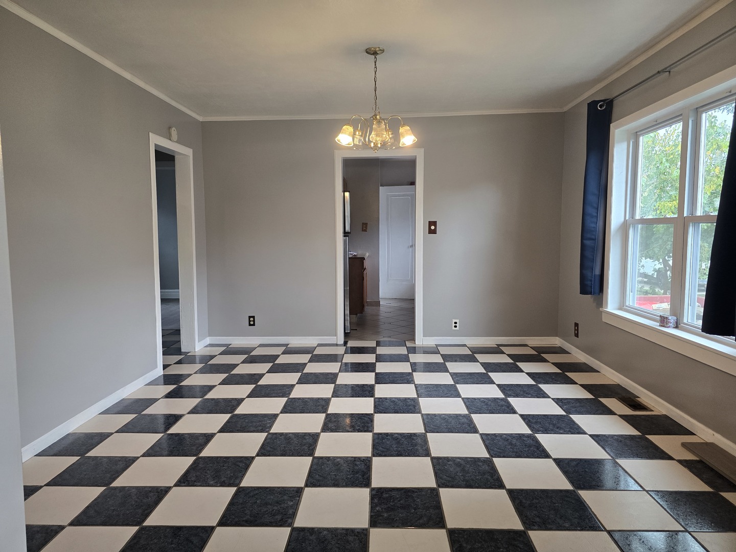 509 N Butrick Street, Waukegan, IL 60085