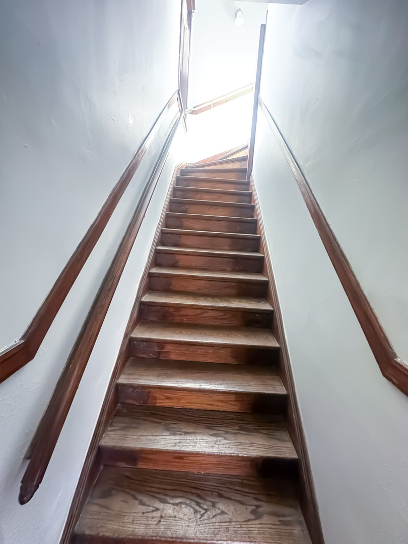 8004 S May Street, Chicago, IL 60620