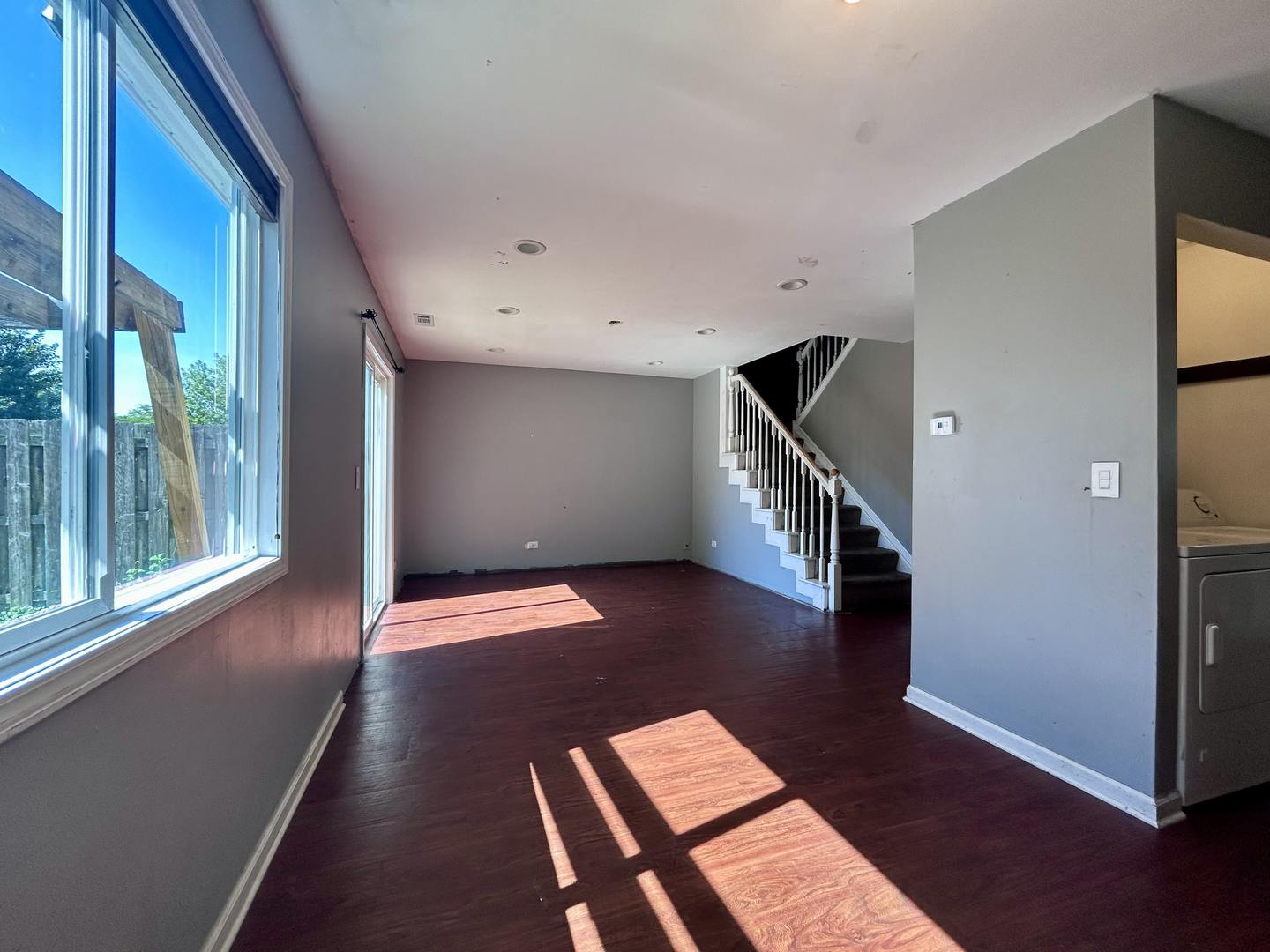 454 Esselen Court, Carol Stream, IL 60188