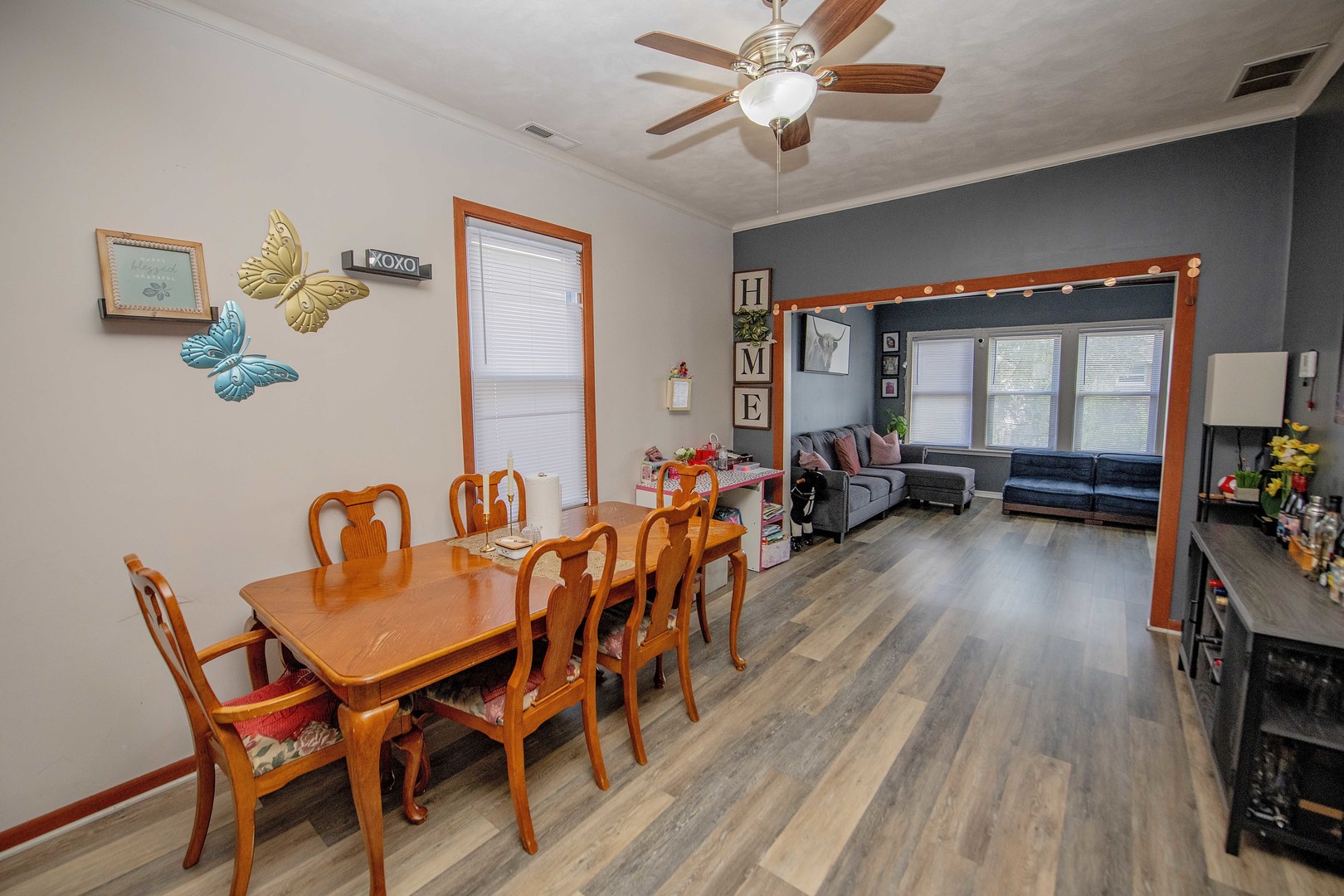 132 N 22nd Avenue, Melrose Park, IL 60160