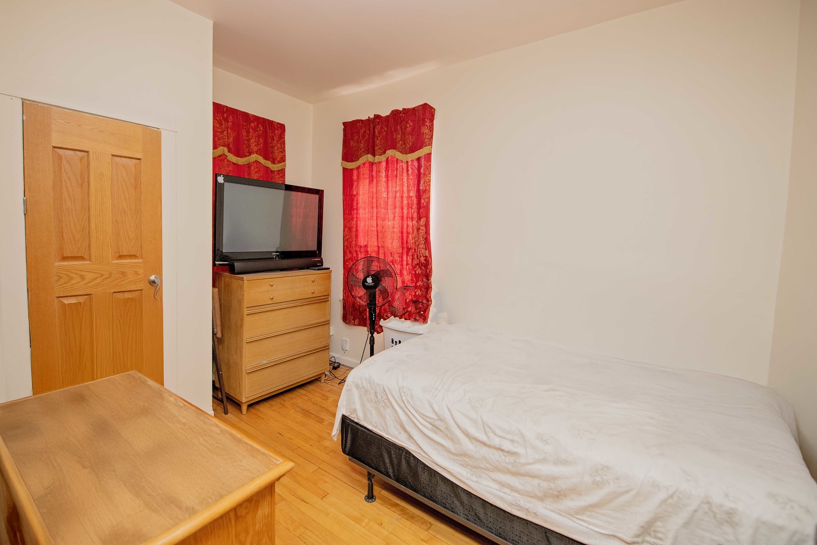 132 N 22nd Avenue, Melrose Park, IL 60160