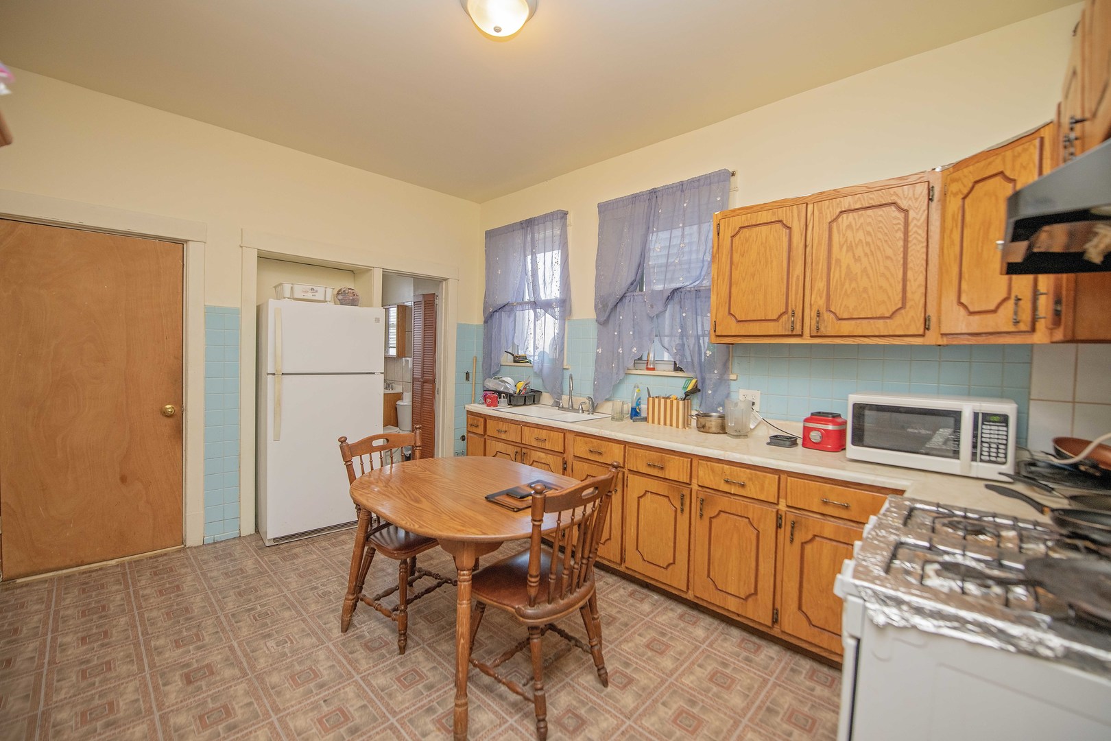 132 N 22nd Avenue, Melrose Park, IL 60160
