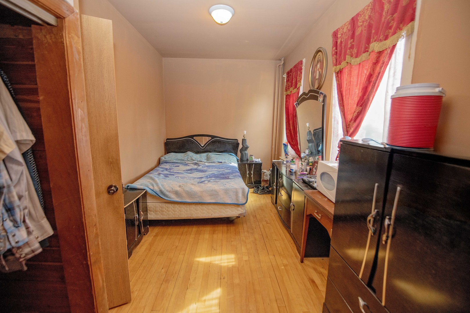 132 N 22nd Avenue, Melrose Park, IL 60160