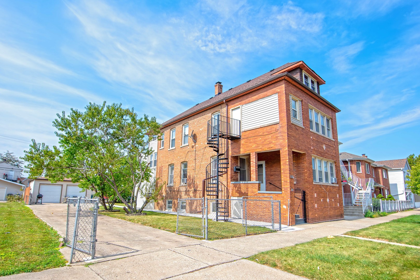 132 N 22nd Avenue, Melrose Park, IL 60160