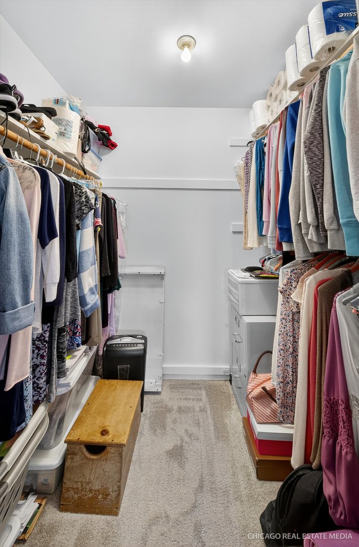 205 Nantucket Harbor #205, Schaumburg, IL 60193