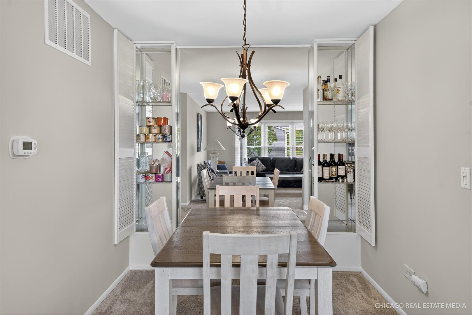 205 Nantucket Harbor #205, Schaumburg, IL 60193