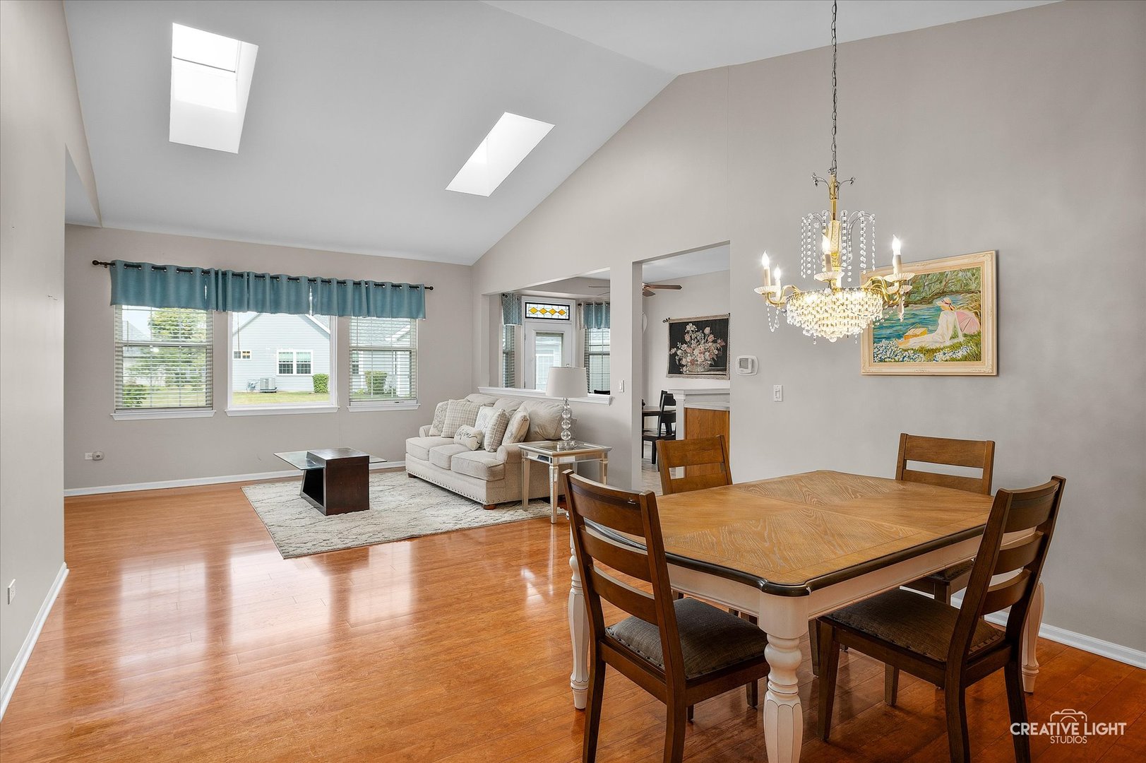 21522 Lake St Clair Drive, Crest Hill, IL 60403