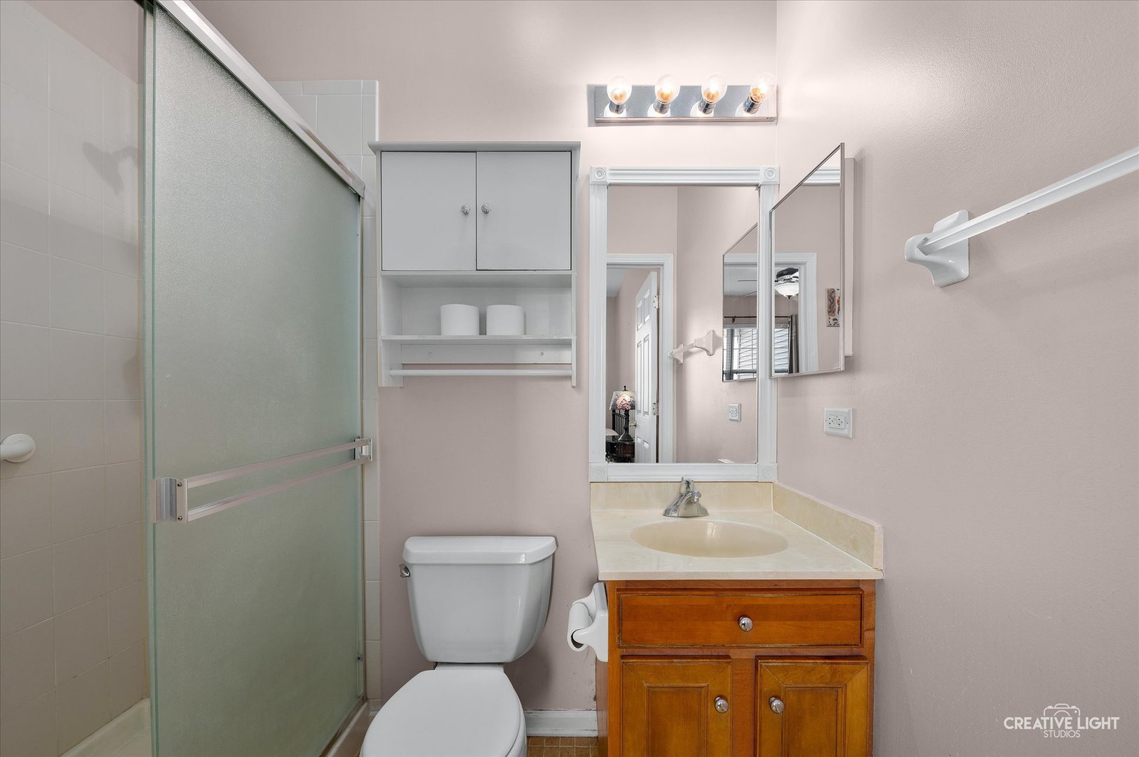 21522 Lake St Clair Drive, Crest Hill, IL 60403