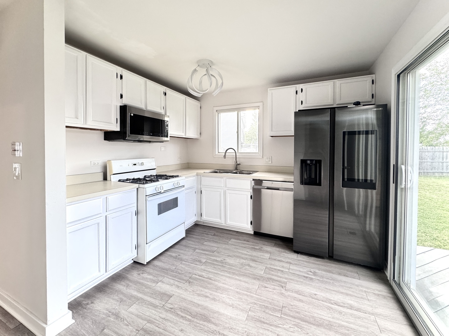 2970 Dorothy Drive, Aurora, IL 60504