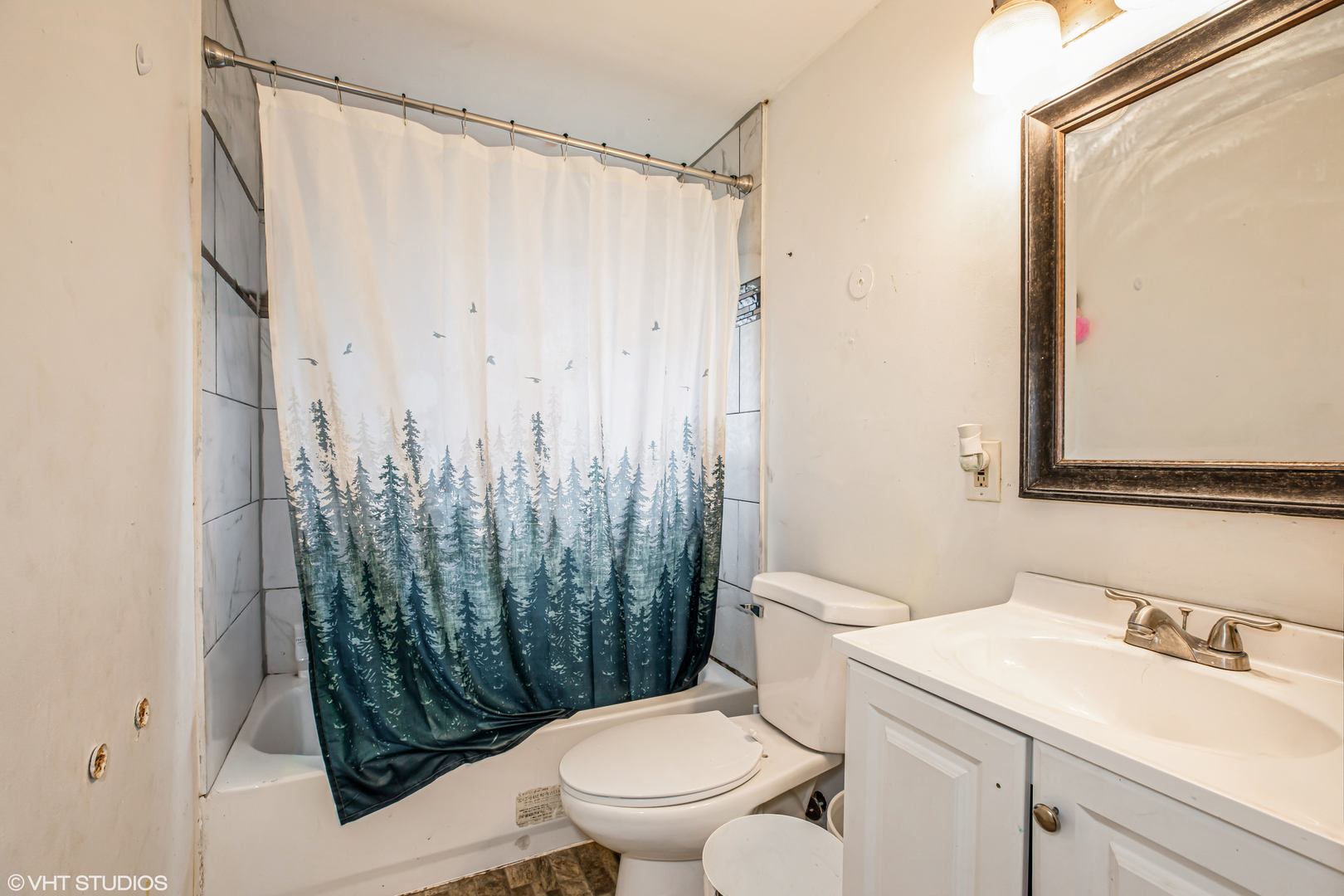 350 E Tulip Drive, Glenwood, IL 60425