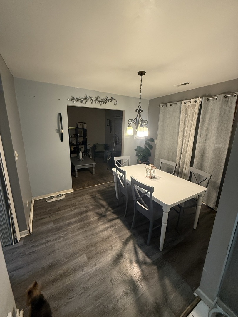 713 Saybrook Court, Romeoville, IL 60446