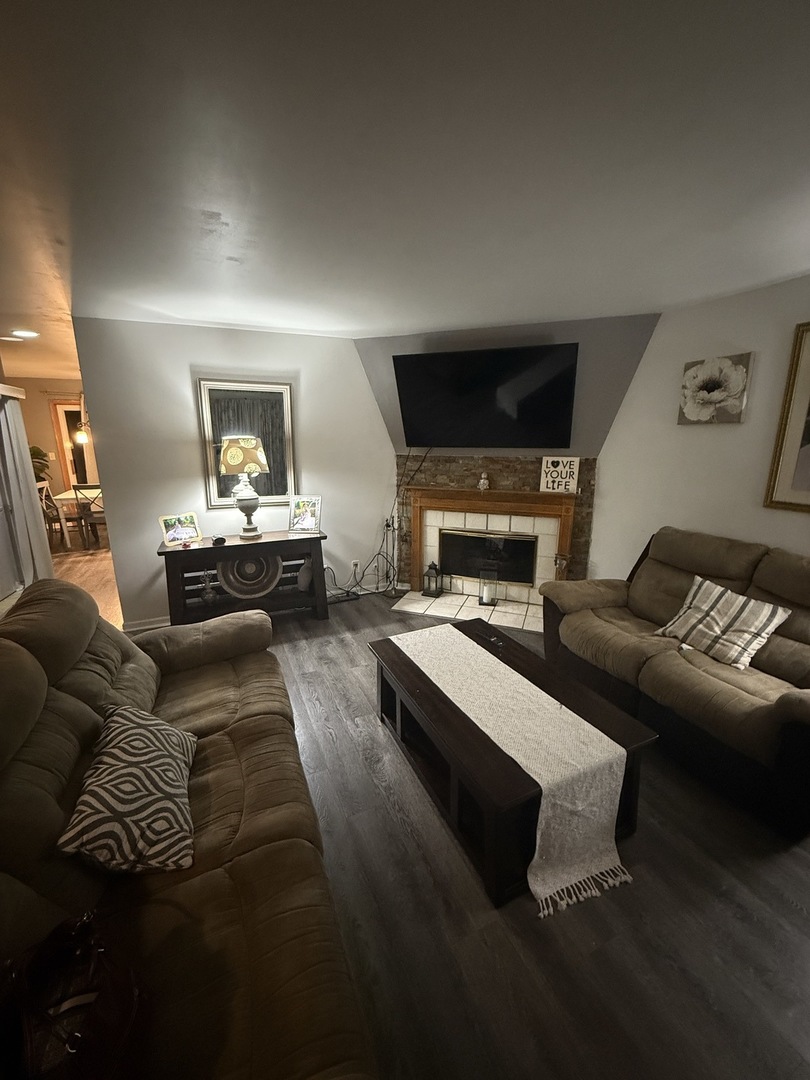 713 Saybrook Court, Romeoville, IL 60446