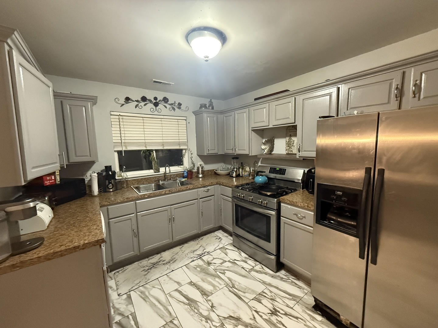 713 Saybrook Court, Romeoville, IL 60446