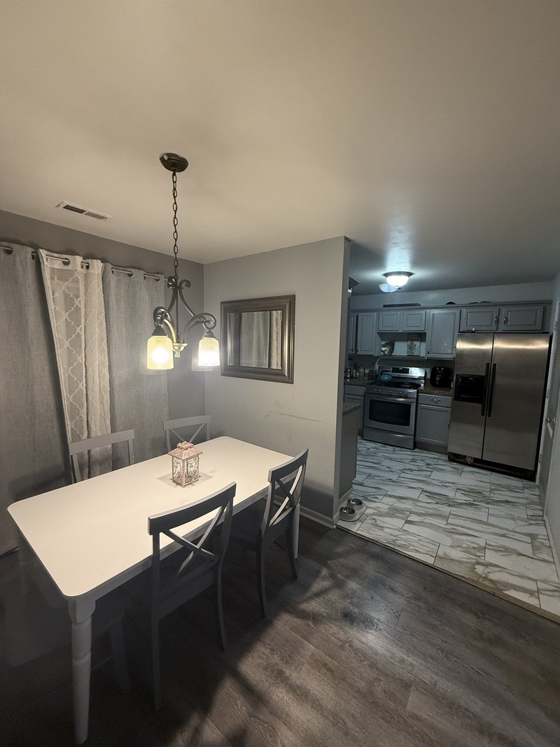 713 Saybrook Court, Romeoville, IL 60446