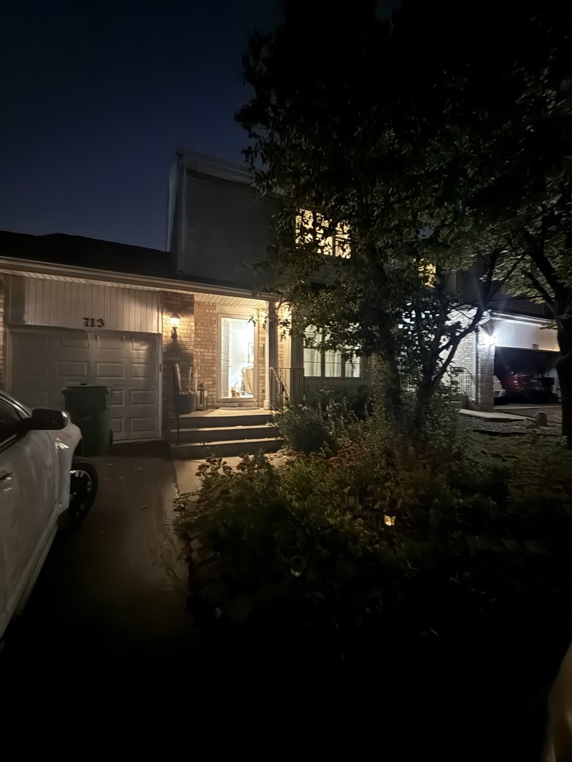 713 Saybrook Court, Romeoville, IL 60446