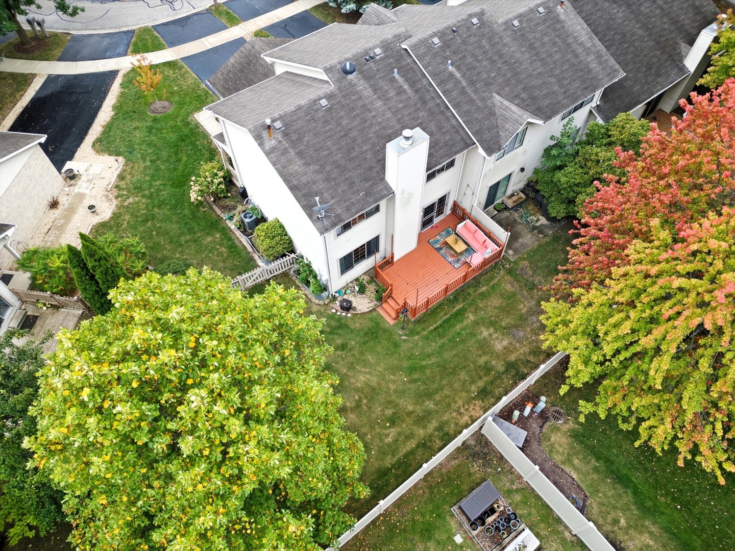 2015 Yellow Daisy Court, Naperville, IL 60563