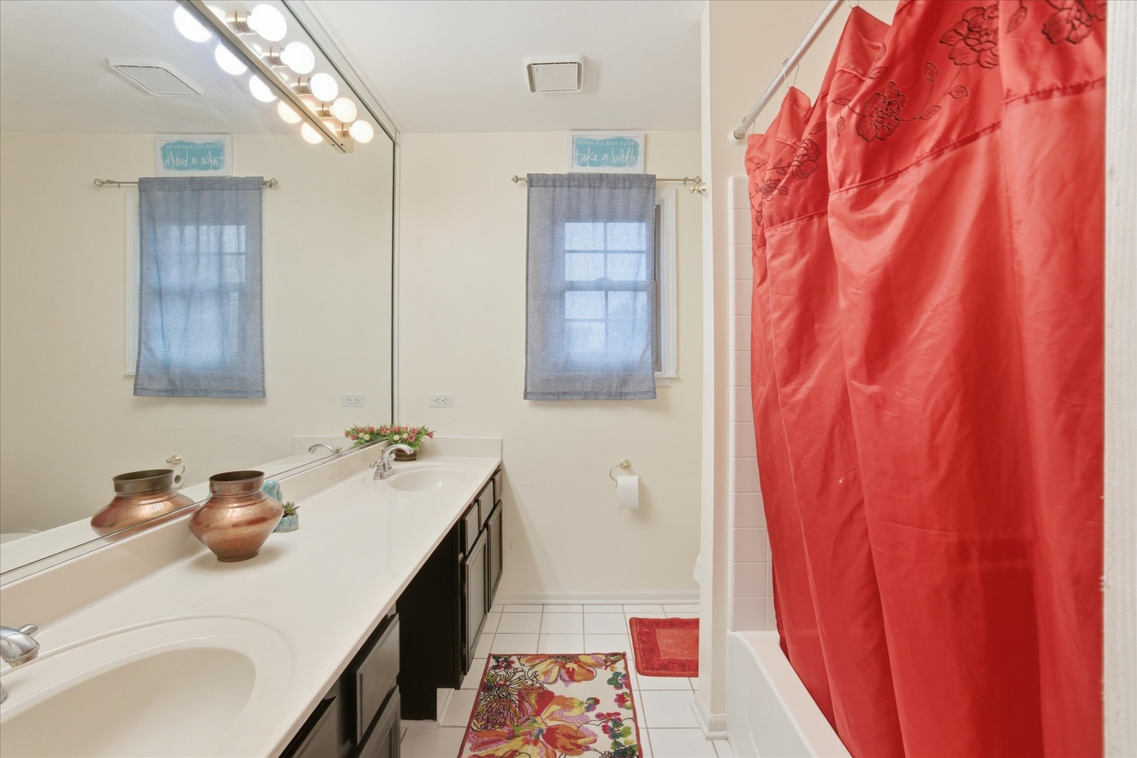 2015 Yellow Daisy Court, Naperville, IL 60563