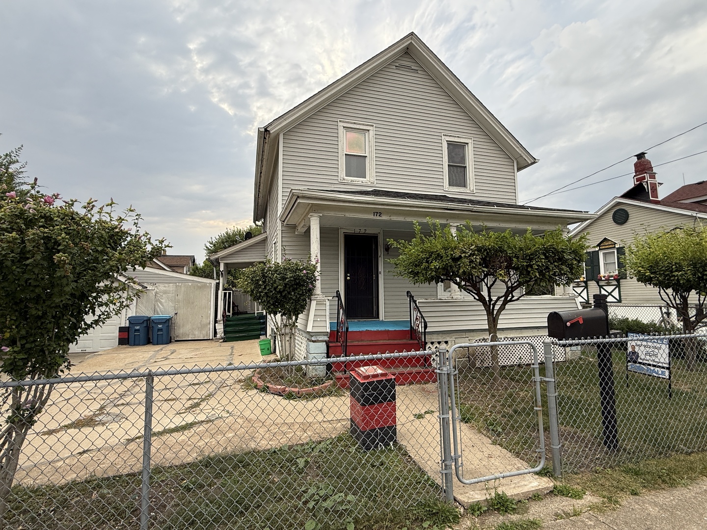 172 N East Avenue, Aurora, IL 60505