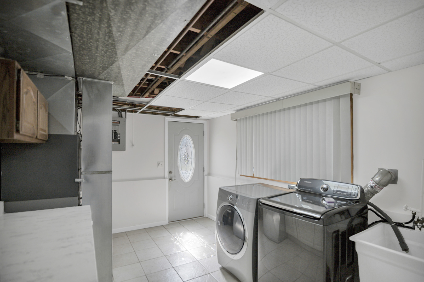 615 CORDIAL Drive, Des Plaines, IL 60018