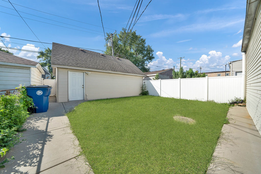 5431 W 25th Street, Cicero, IL 60804
