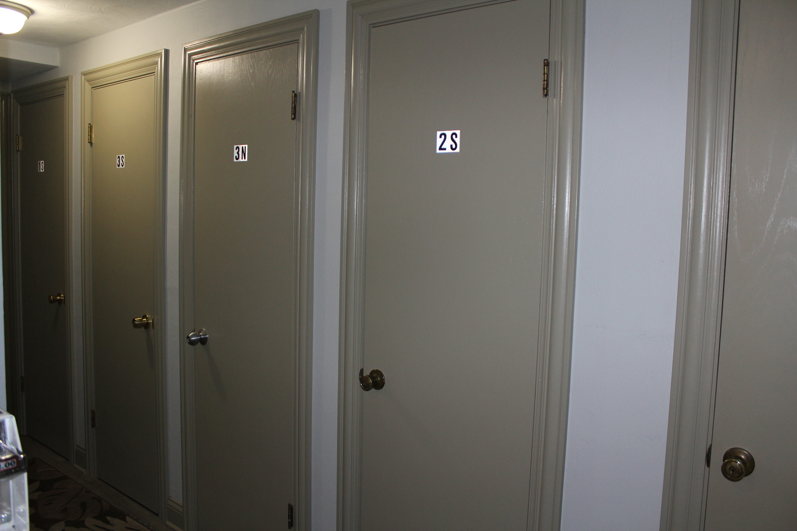 7649 W Irving Park Road, Chicago, IL 60634