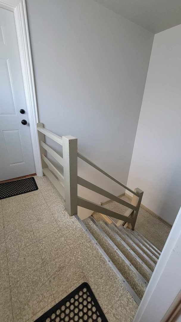 7649 W Irving Park Road, Chicago, IL 60634