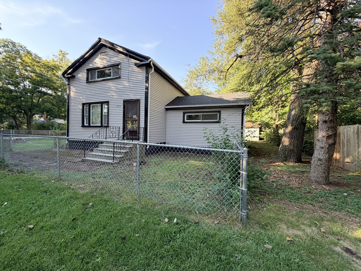 1214 Ridge Road, Homewood, IL 60430