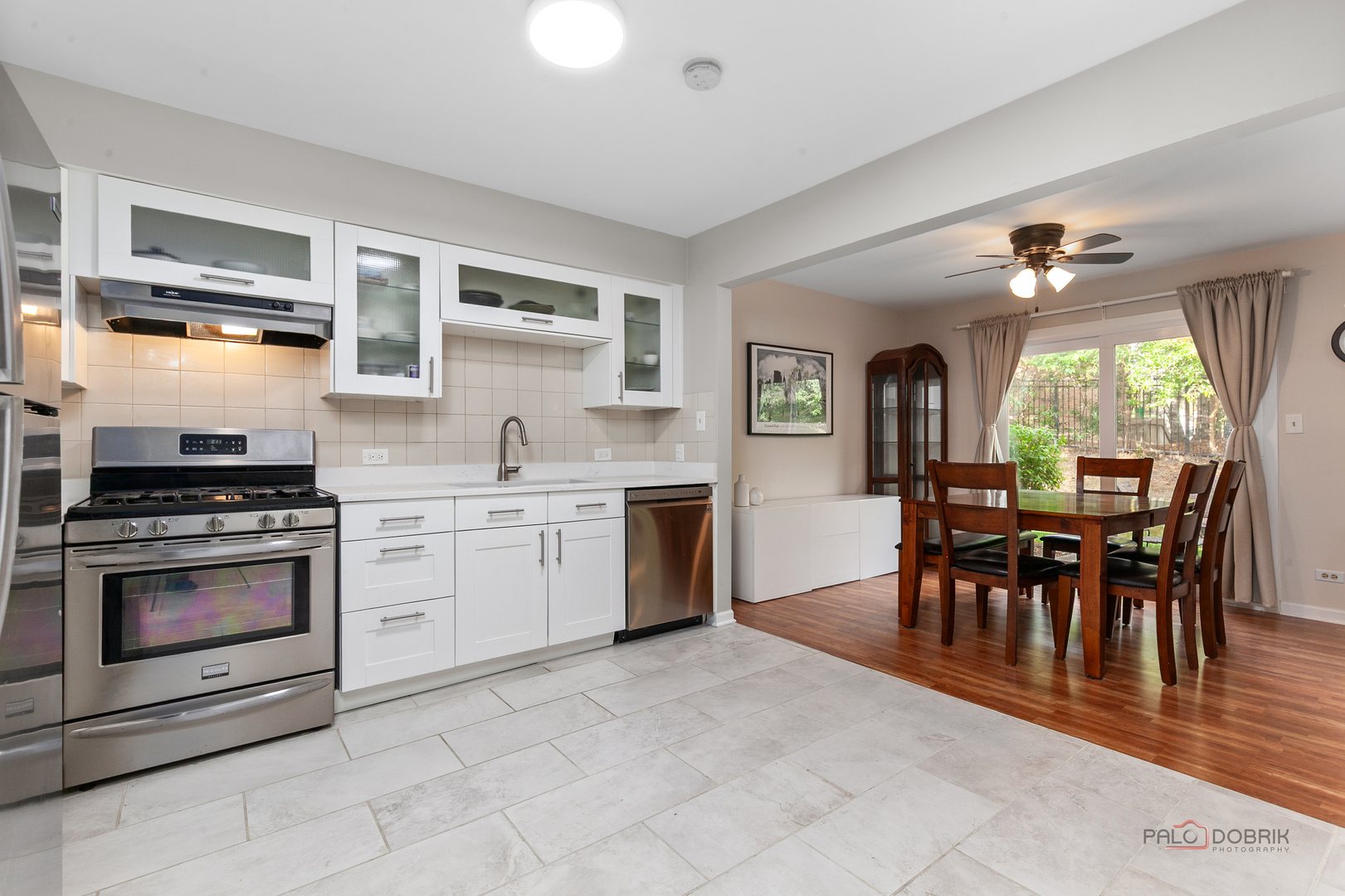 989 BUTTER CREEK Court #989, Hoffman Estates, IL 60169