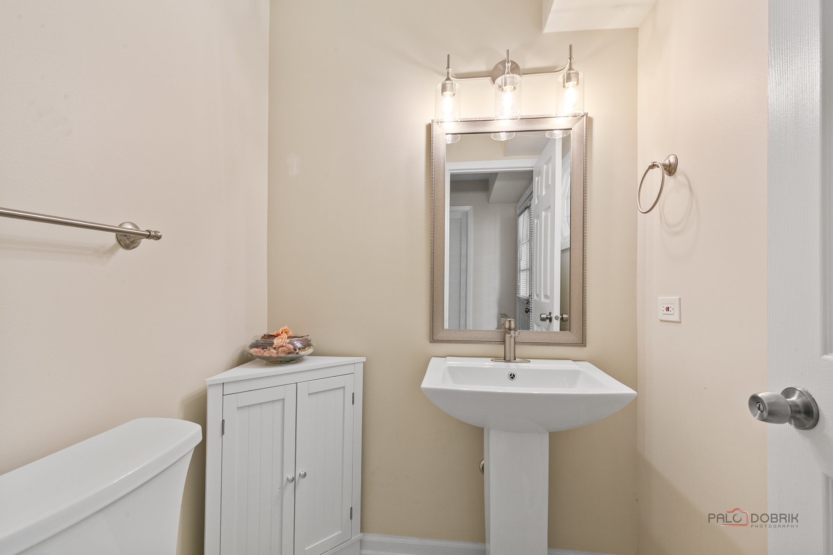 989 BUTTER CREEK Court #989, Hoffman Estates, IL 60169