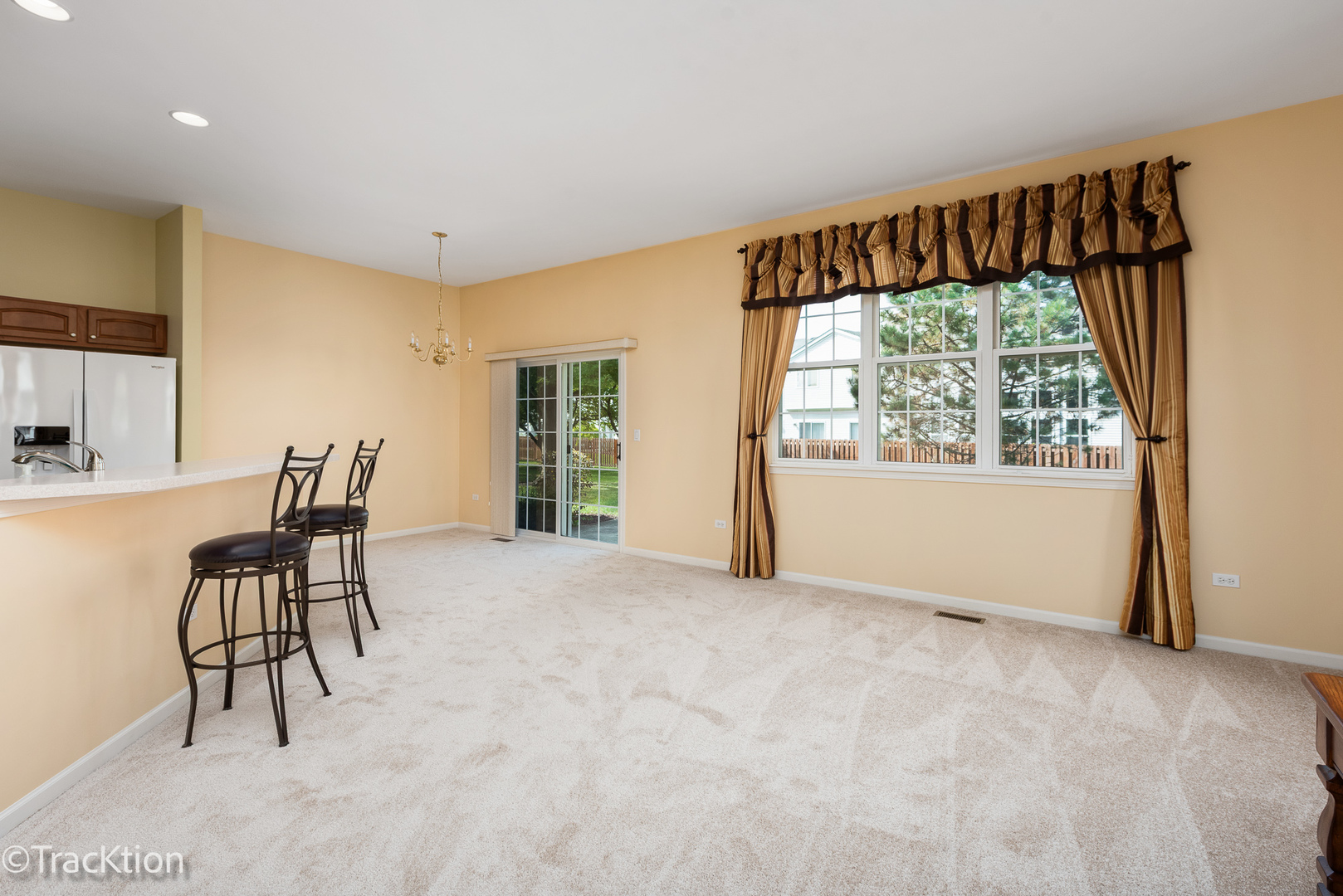 16400 Crescent Lake Drive #16400, Crest Hill, IL 60403