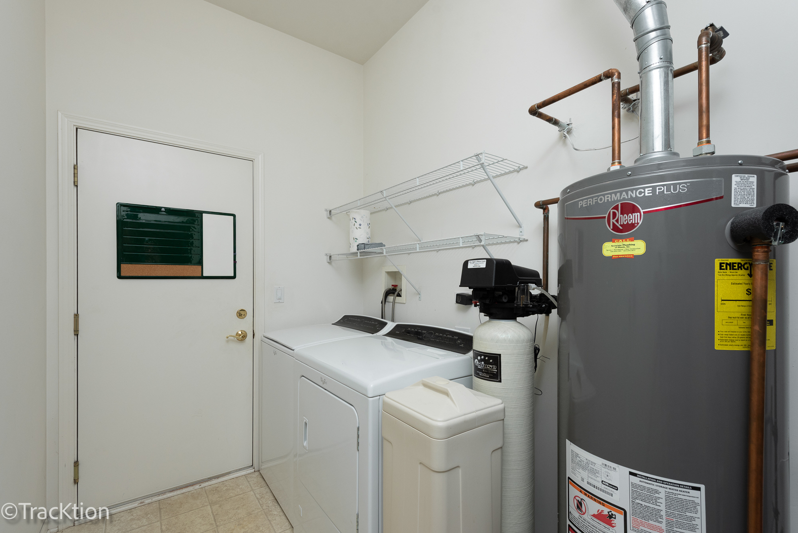 16400 Crescent Lake Drive #16400, Crest Hill, IL 60403