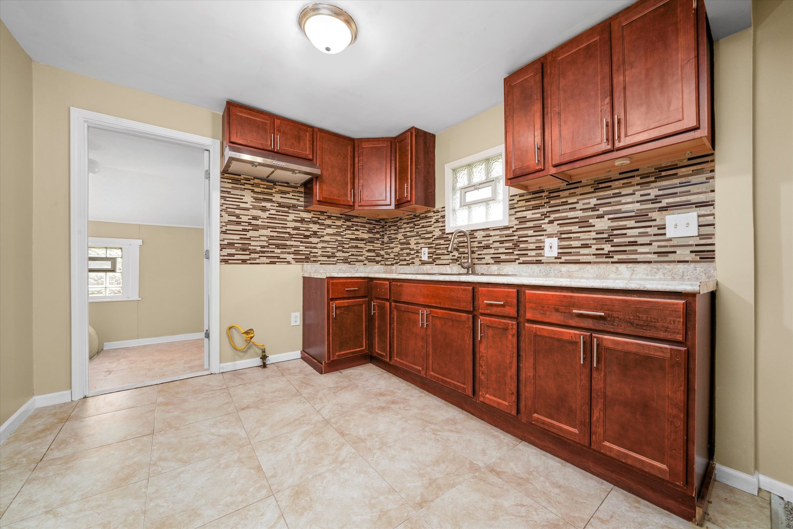 14803 Madison Avenue, Harvey, IL 60426