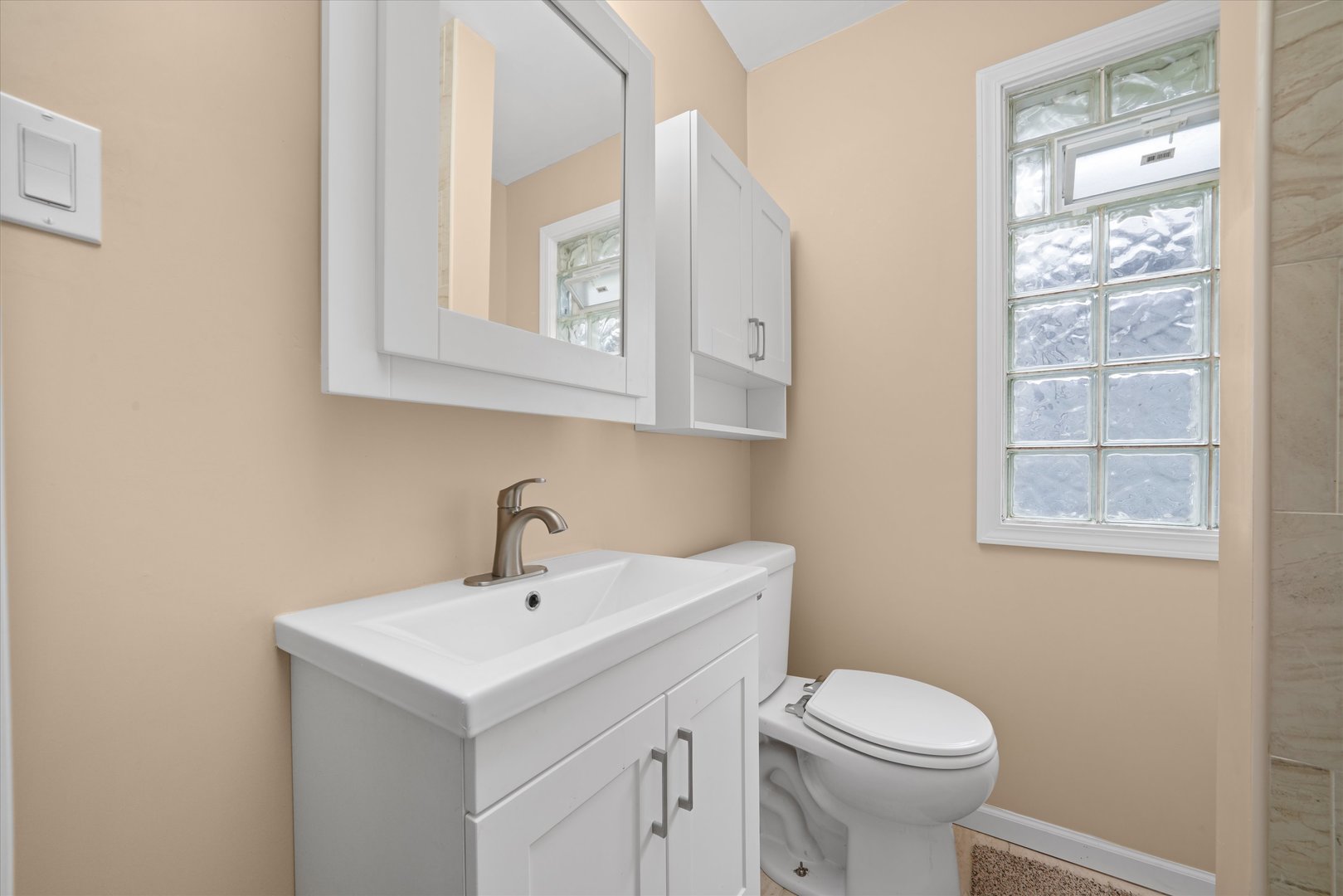 14803 Madison Avenue, Harvey, IL 60426