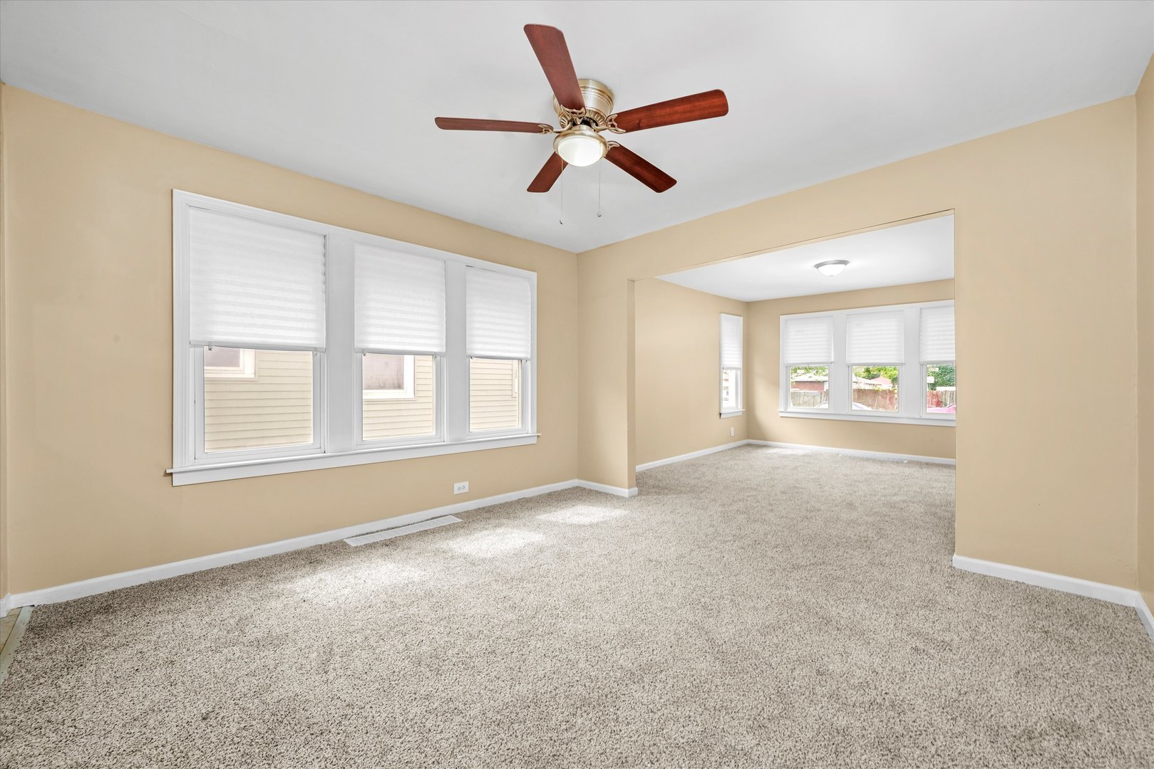 14803 Madison Avenue, Harvey, IL 60426