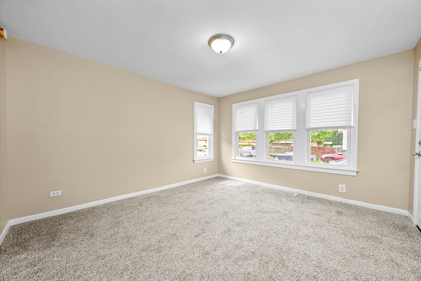 14803 Madison Avenue, Harvey, IL 60426