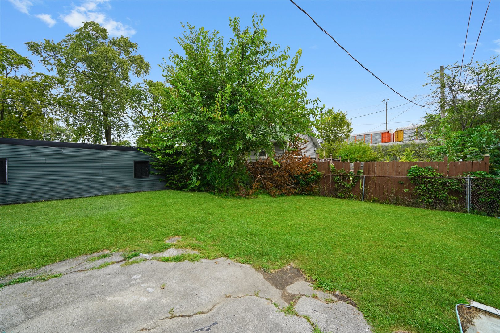 14803 Madison Avenue, Harvey, IL 60426