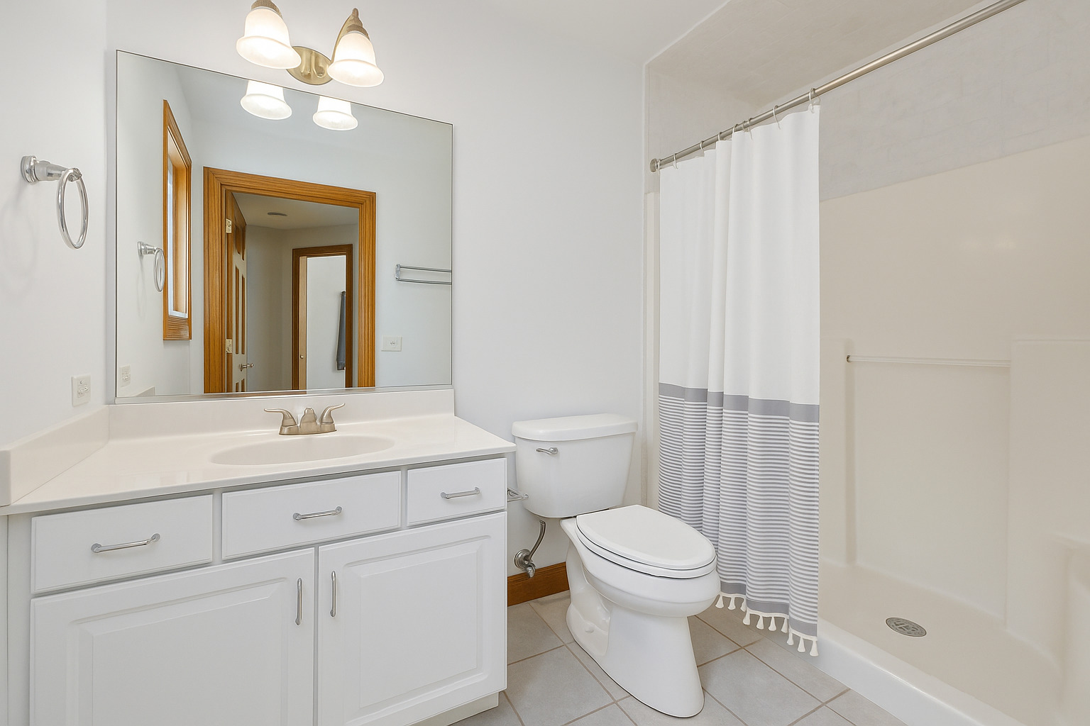 4829 Linscott Avenue, Downers Grove, IL 60515