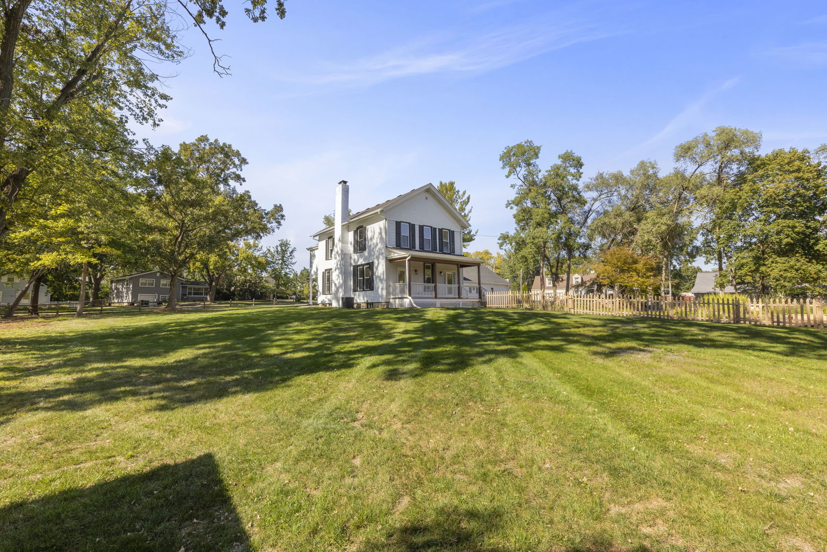 1280 Brandywine Circle, Batavia, IL 60510