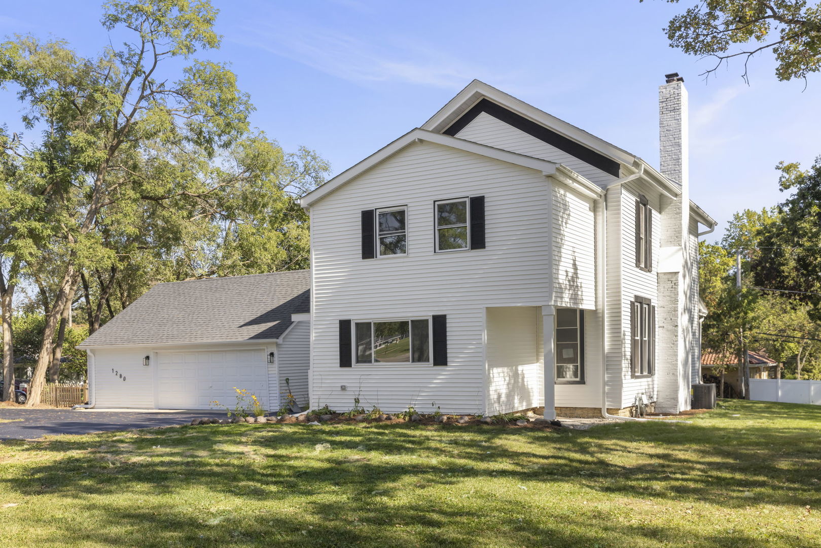 1280 Brandywine Circle, Batavia, IL 60510
