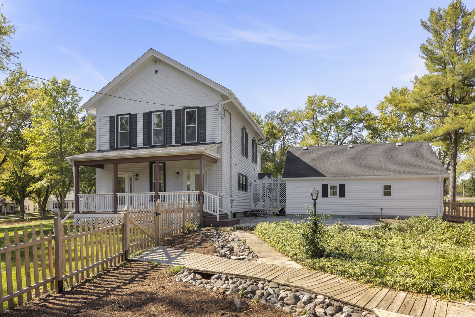 1280 Brandywine Circle, Batavia, IL 60510