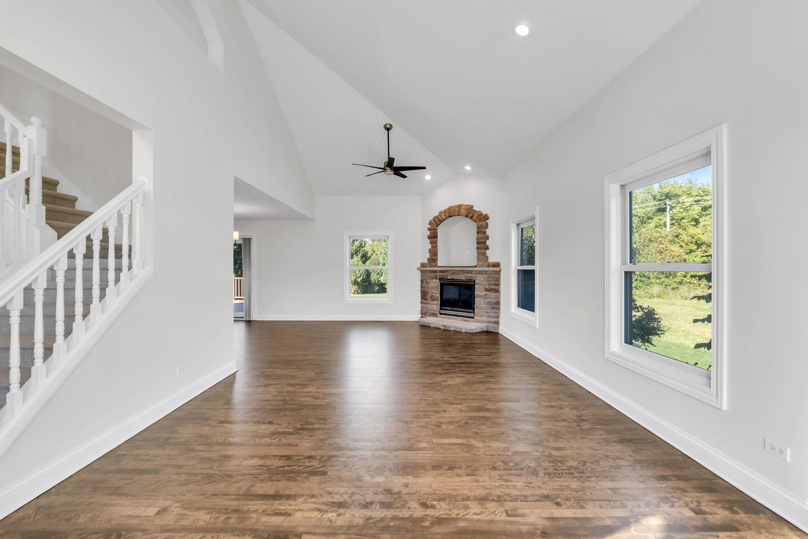 6712 PERKINS Parkway, Fox Lake, IL 60020