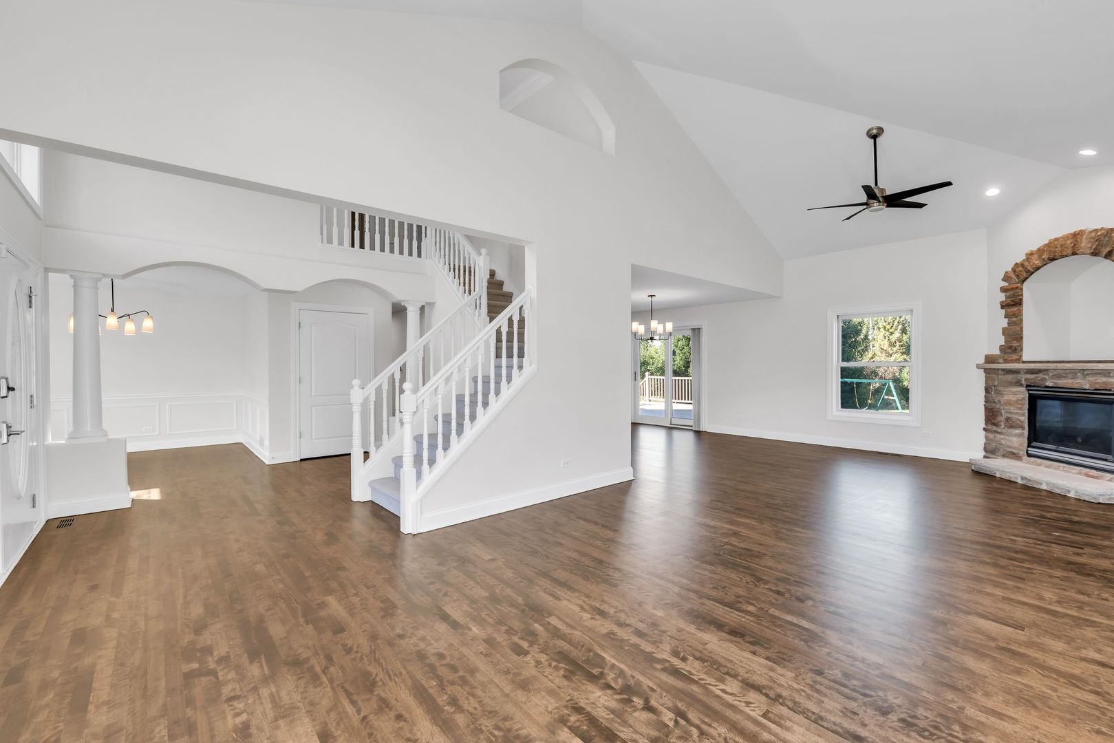 6712 PERKINS Parkway, Fox Lake, IL 60020