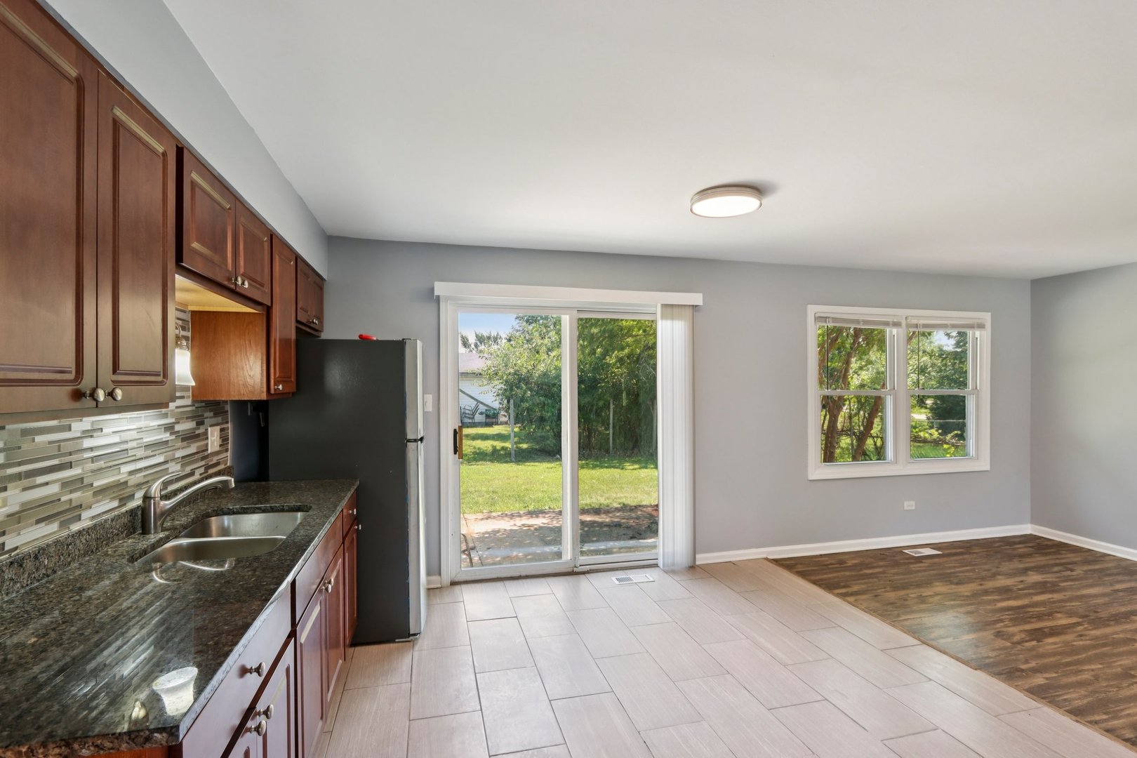 18853 Cedar Court, Country Club Hills, IL 60478